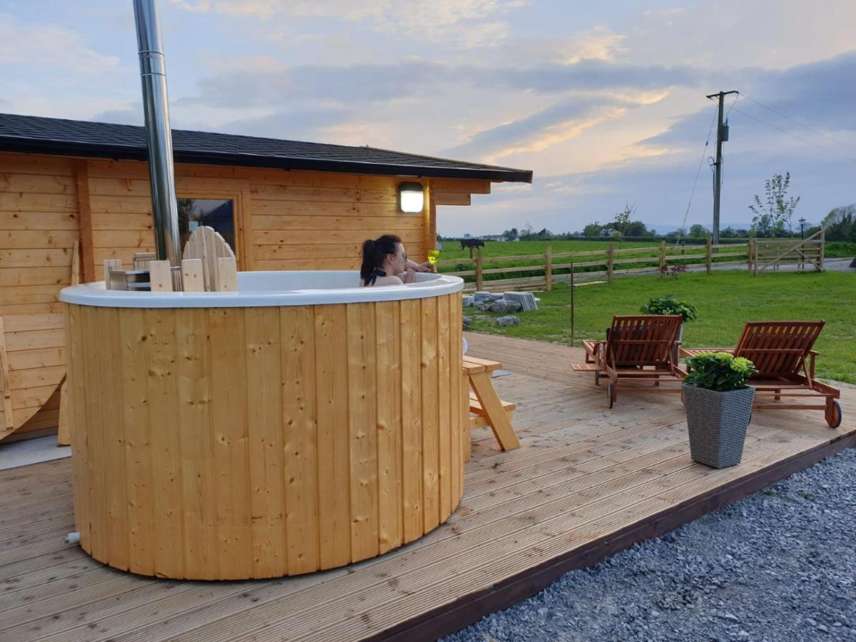 The Ranch Cabin Rathdowney Exterior photo